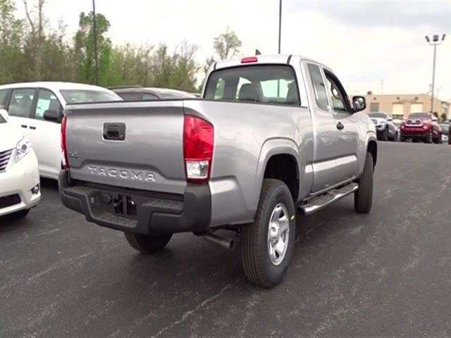 2017 Toyota Tacoma SR Access Cab
